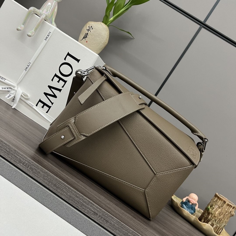 l*ew* handle bags